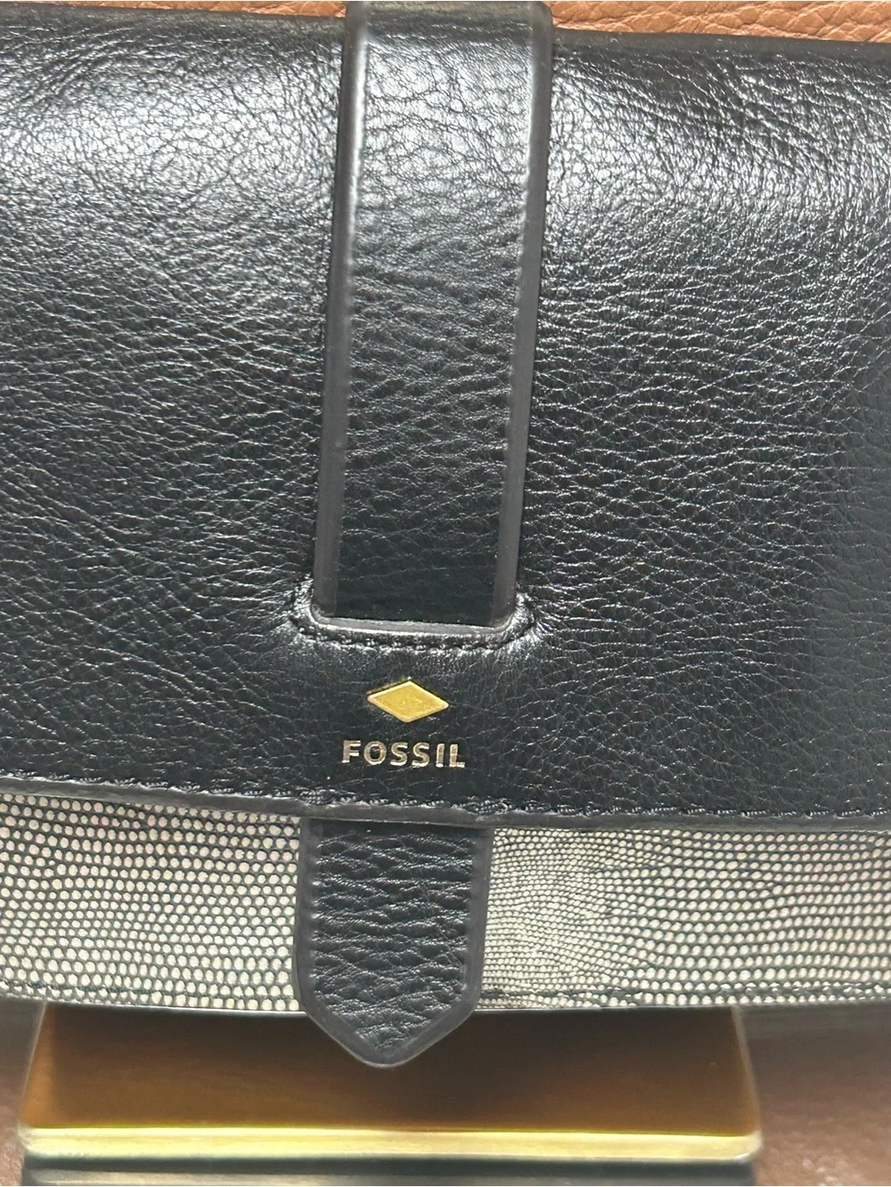 Fossil Two-Tone Brown and Black Messenger Crossbody Bag Approx. 13 x 9 x 2